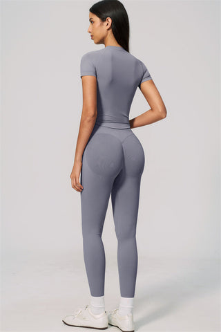 The Velvetine T-shirt Leggings 2-Piece Set