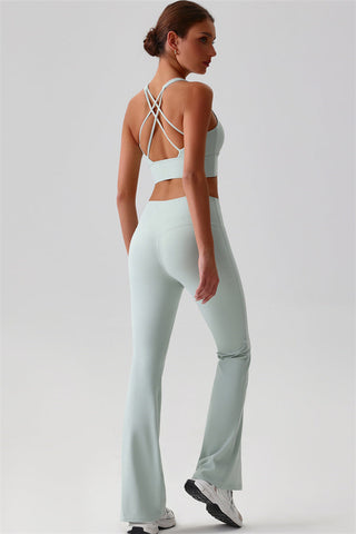 The Brave Sports Bra Flared Leggings 2-Piece Set