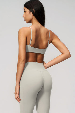 The Zura Sports Bra Capri Leggings 2-Piece Set
