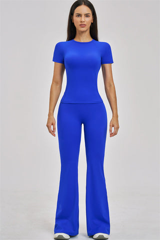 The Zenith T-shirt Flared Leggings 2-Piece Set