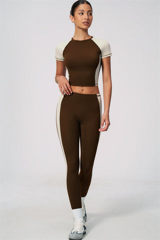 The Sandstone T-shirt Leggings 2-Piece Set