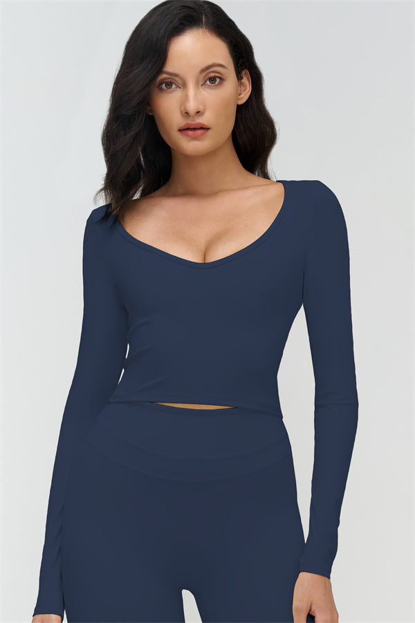The Stride T-shirt - Glamourous Grace