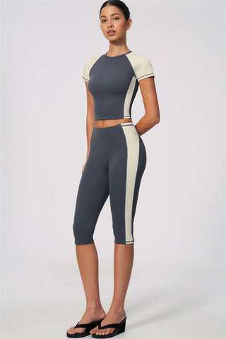 The Sandstone Capri Leggings