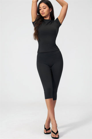The Twirl T-shirt Capri Leggings 2-Piece Set