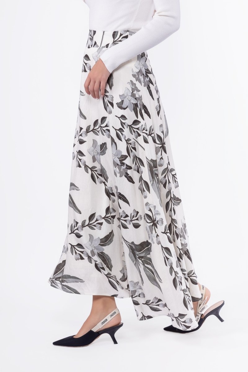Ella Skirt 38" (White/Black) - Glamourous Grace