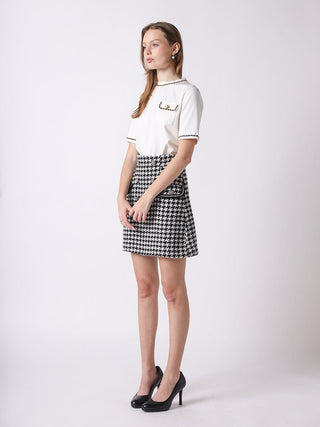 Embellished Chain Link Trim Short Sleeve Top - Glamourous Grace