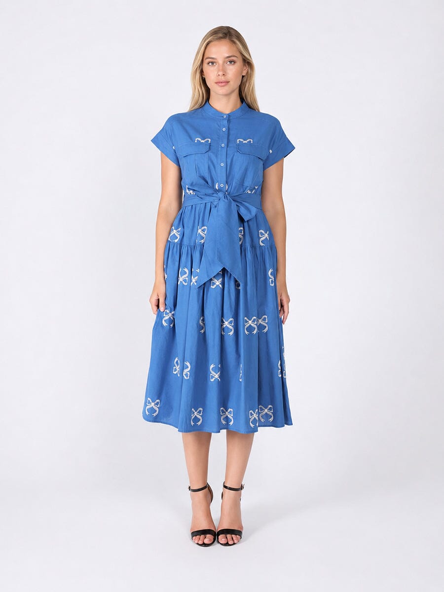 Embroideried sleeveless belt dress - Glamourous Grace