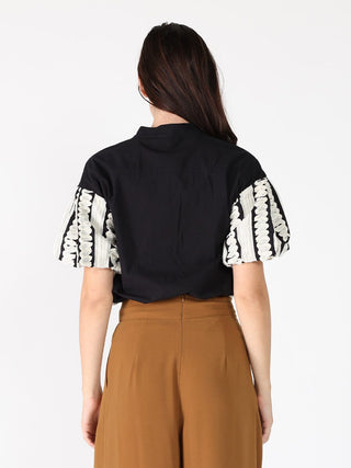 Emroidered Band V-Neck Puffed Sleeve Top
