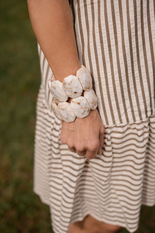 Esme Acrylic Stretchy Cuff Bracelet - Glamourous Grace