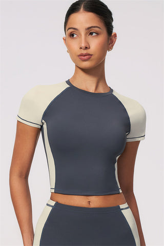 The Sandstone T-shirt Shorts 2-Piece Set