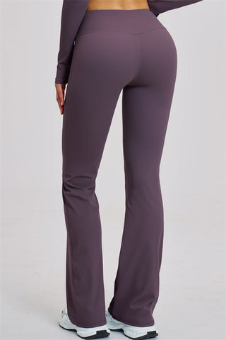 The Zestful Sports Bra Flared Leggings 2-Piece Set
