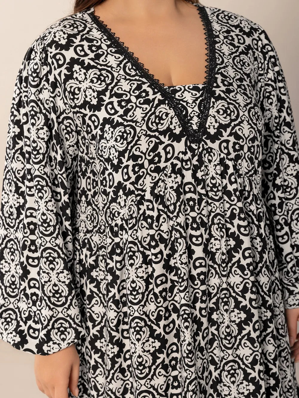 Plus Size Lace Detail Printed Balloon Sleeve Dress - Glamourous Grace