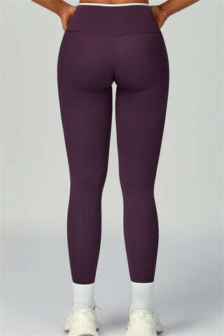 The Quest Sports Bra Leggings 2-Piece Set