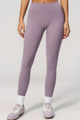 The Zura T-shirt Leggings 2-Piece Set