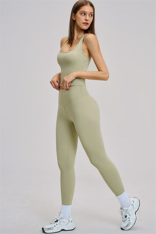 The Dynamic New Crop Top Leggings 2-Piece Set