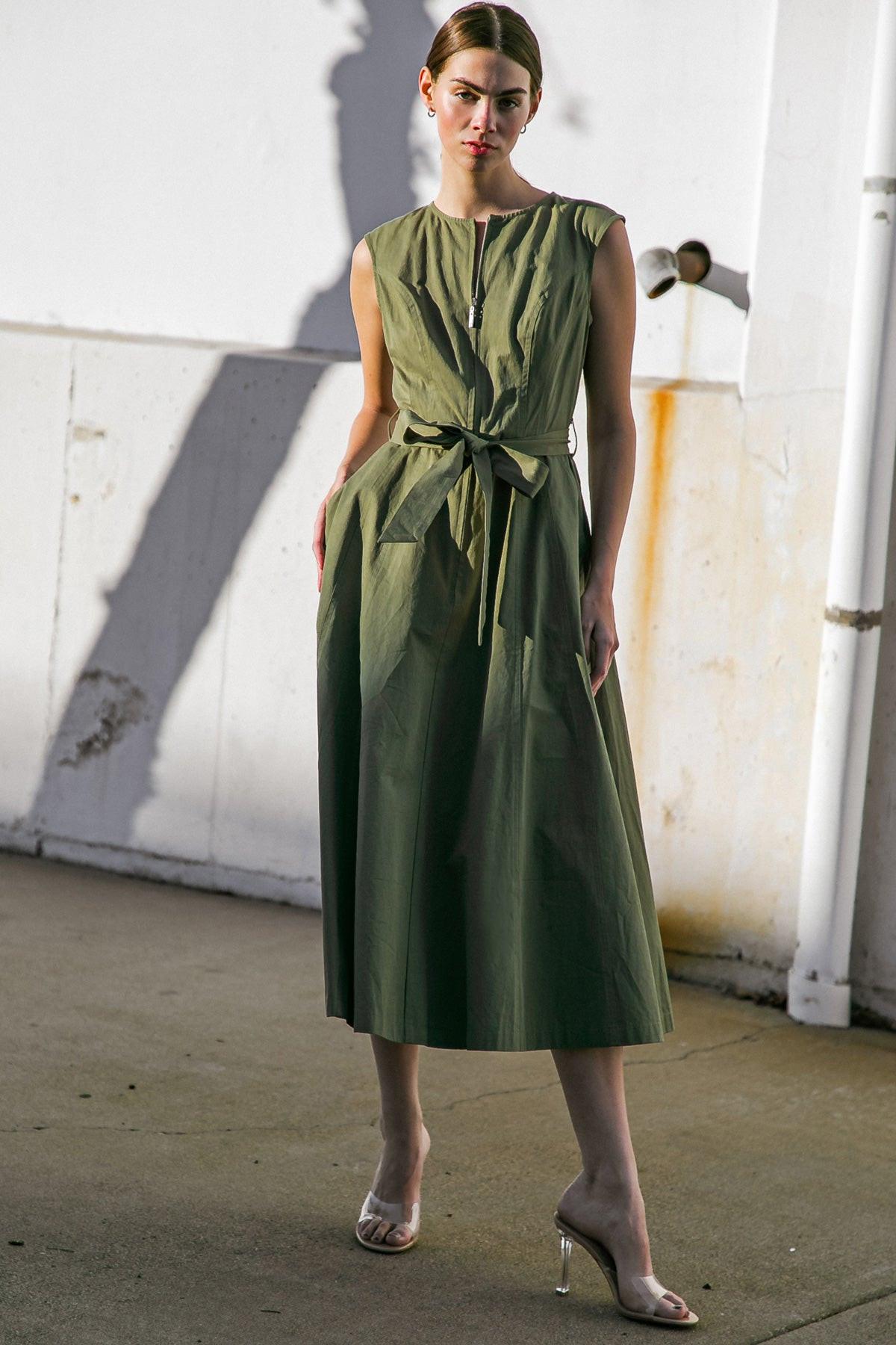 DELICATE DREAMS WOVEN MIDI DRESS - Glamourous Grace
