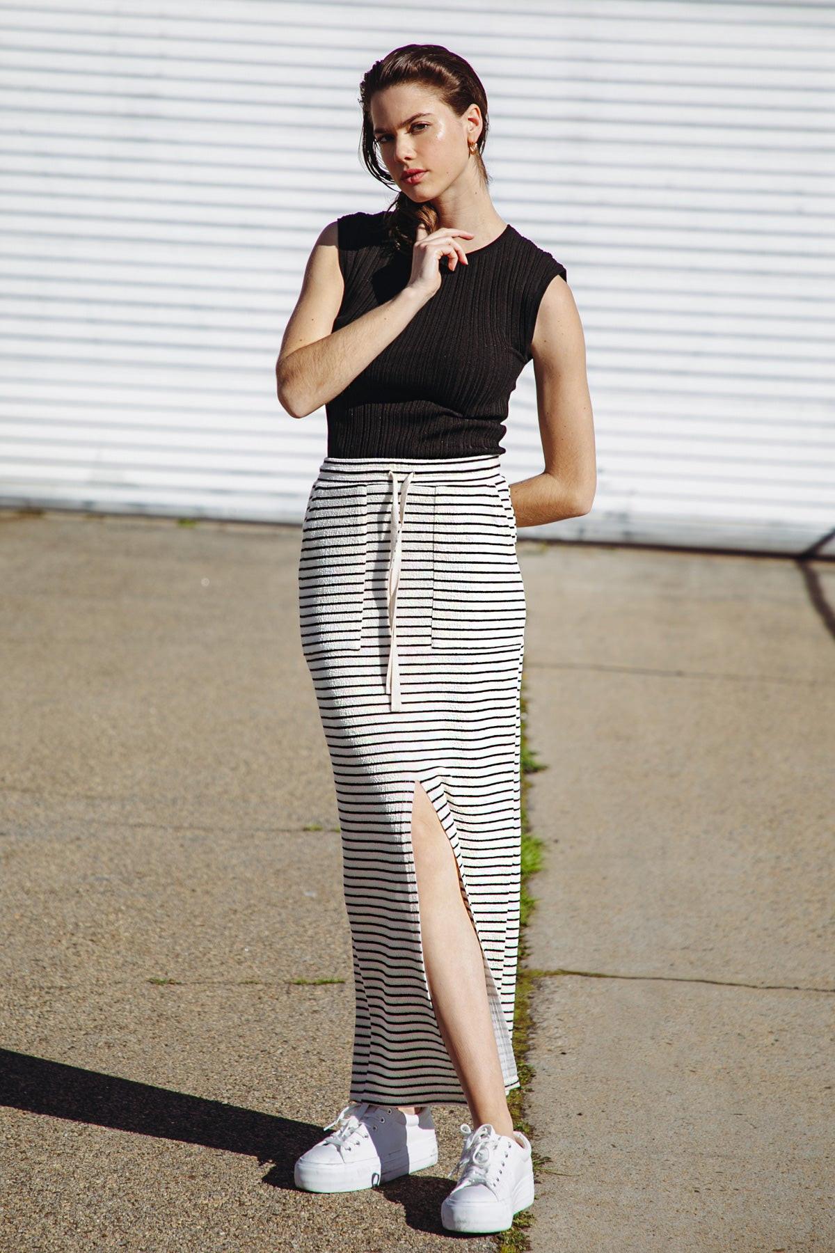 PRETTY ON POINT KNIT SKIRT - Glamourous Grace