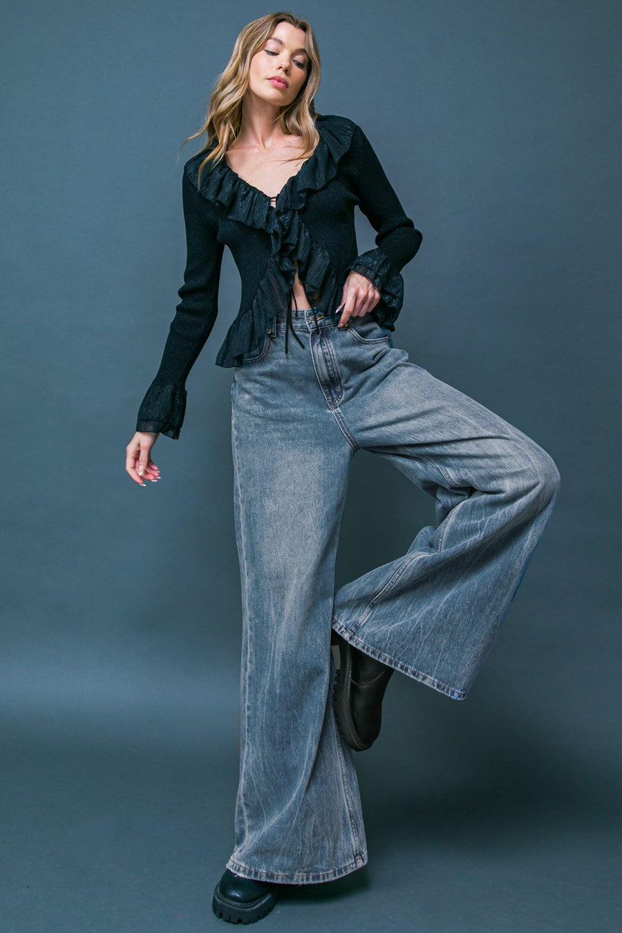 DARING TREND WASHED DENIM PANTS - Glamourous Grace