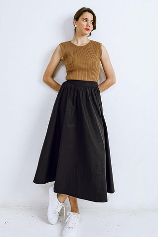 SET THE PACE KNIT TOP - Glamourous Grace