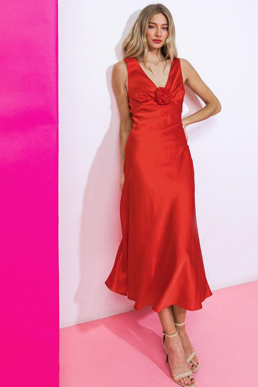 BEYOND WORDS WOVEN MIDI DRESS - Glamourous Grace