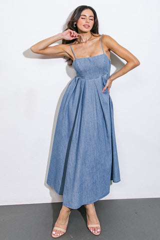 CAPTIVATING HEART DENIM MIDI DRESS - Glamourous Grace LLC