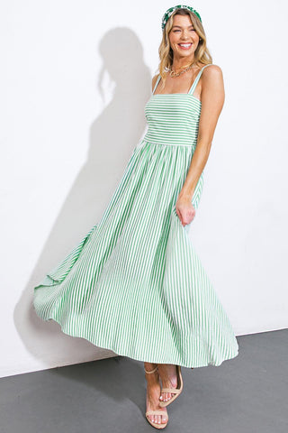 ATTRACTING LOOKS WOVEN MIDI DRESS - Glamourous Grace
