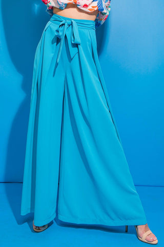 RUMOR GOING AROUND WOVEN PANTS - Glamourous Grace