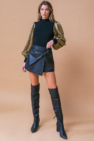 LOVELY ESSENCE SWEATER TOP - Glamourous Grace