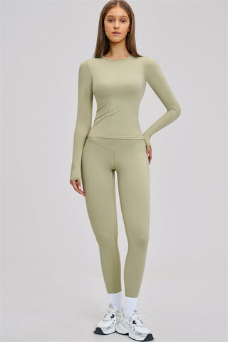 The Dynamic Long Sleeve T-shirt Leggings 2-Piece Set