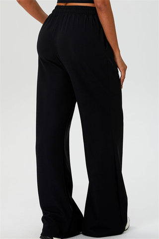 The Rush Off-shoulder T-shirt Sweatpants 2-Piece Set