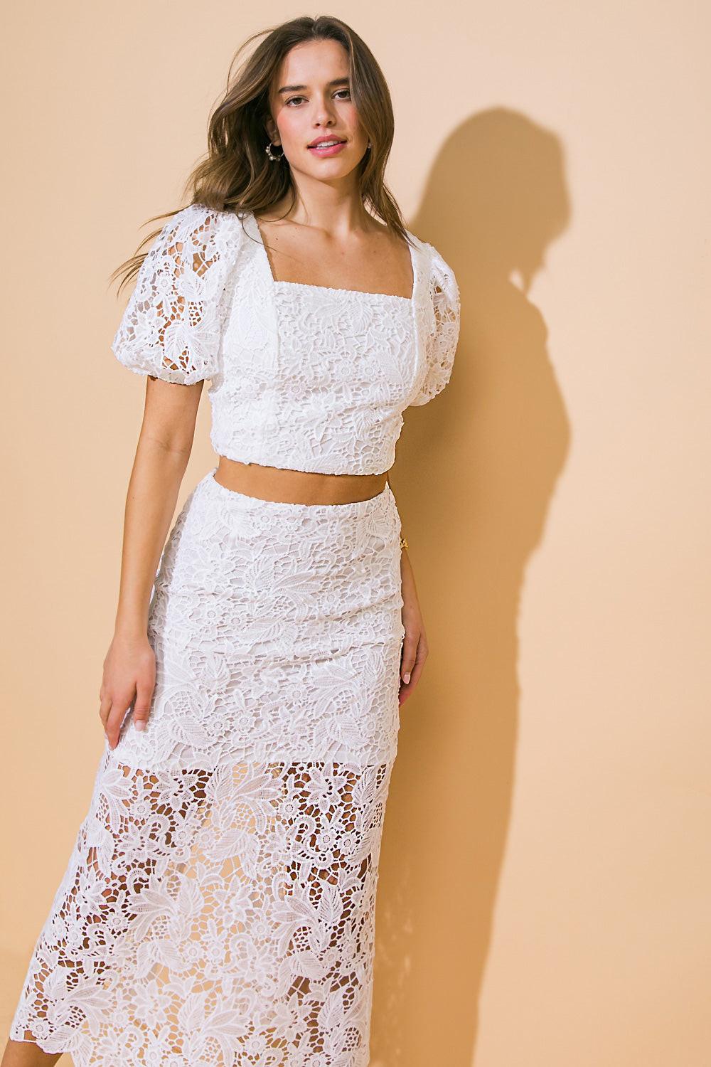 UNFORGETTABLE ICON WOVEN LACE TOP AND SKIRT SET - Glamourous Grace