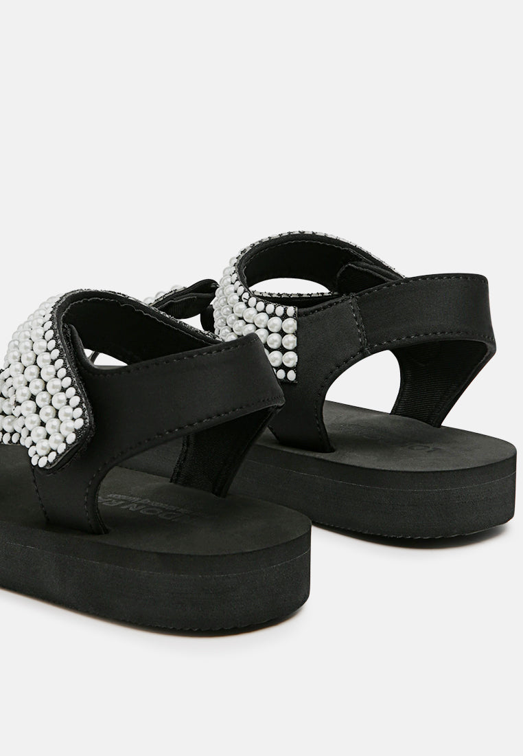 Floater Sandals In Black - Glamourous Grace