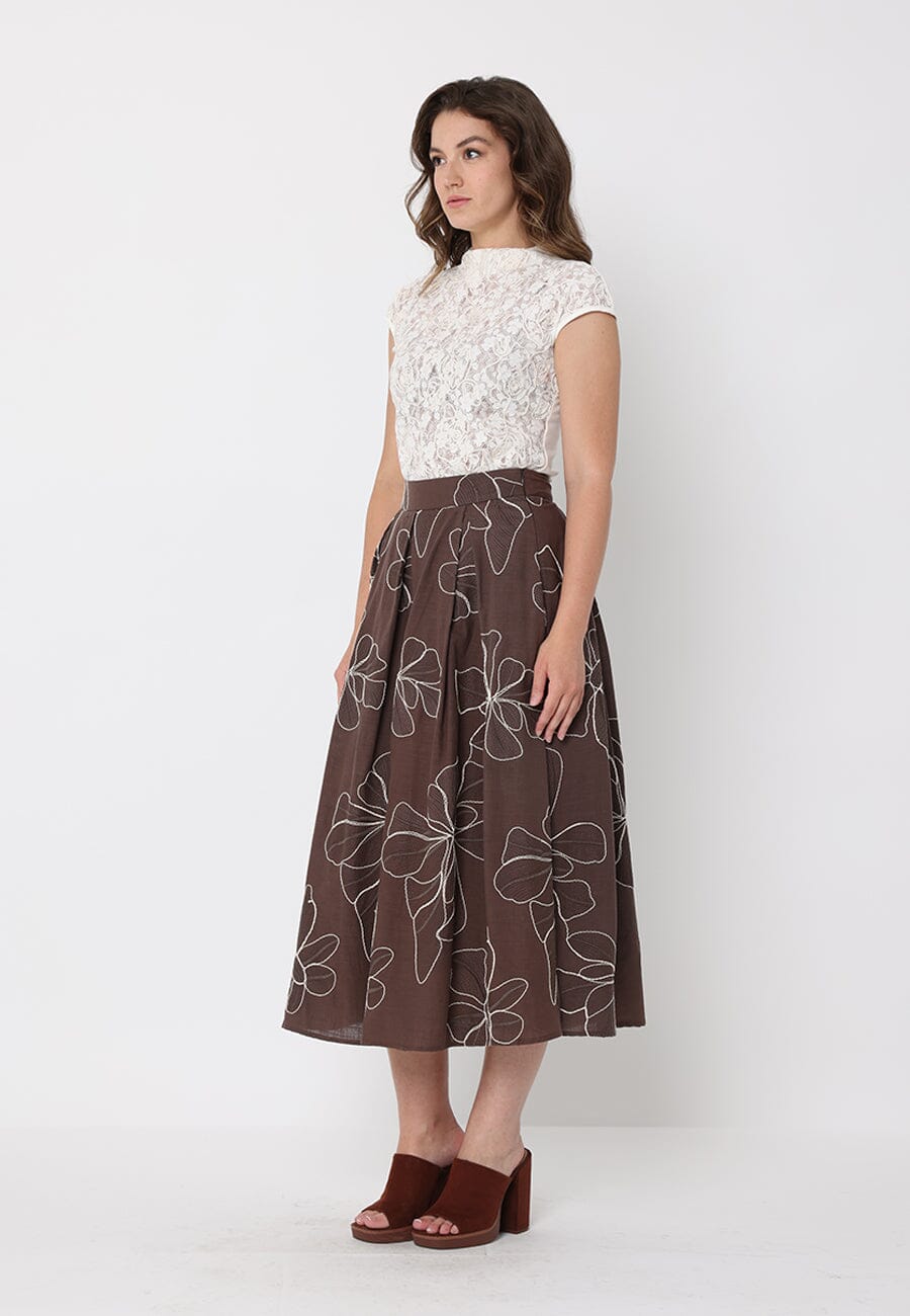 Floral Embroidery Pleated A-Line Skirt - Glamourous Grace