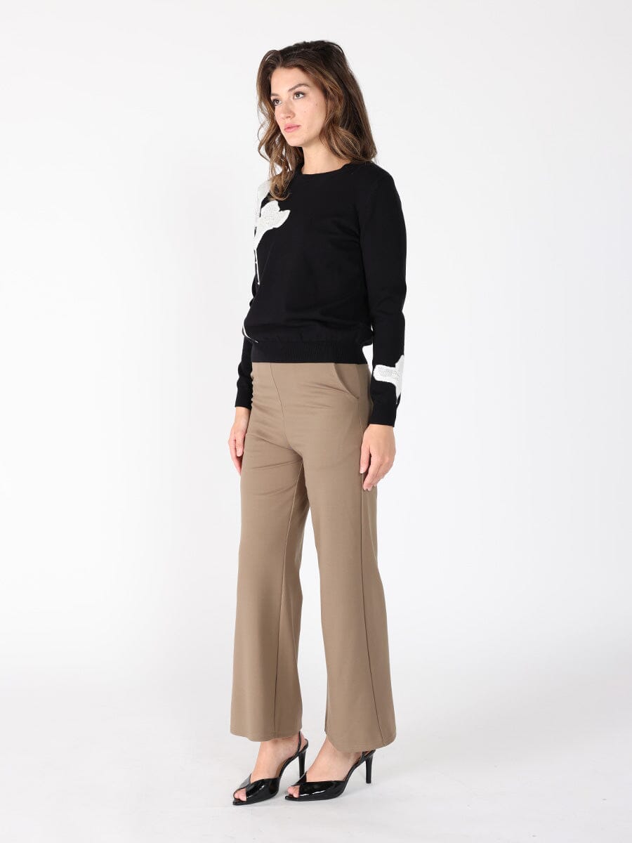 Floral Knitted Pearl Embellishments Sweatshirt - Glamourous Grace