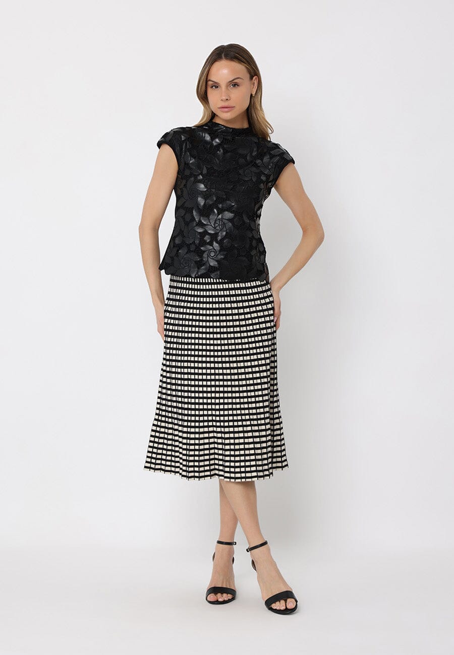 Floral Lace Detail Sleeveless Top - Glamourous Grace