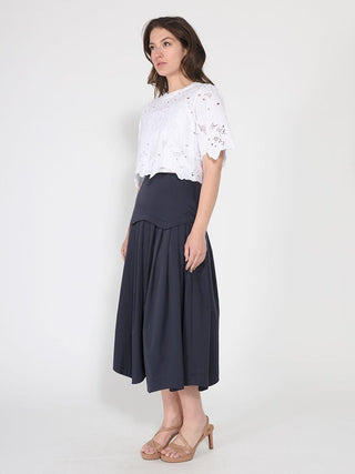 Floral Lace Embroidered Short Sleeve Crop Top - Glamourous Grace
