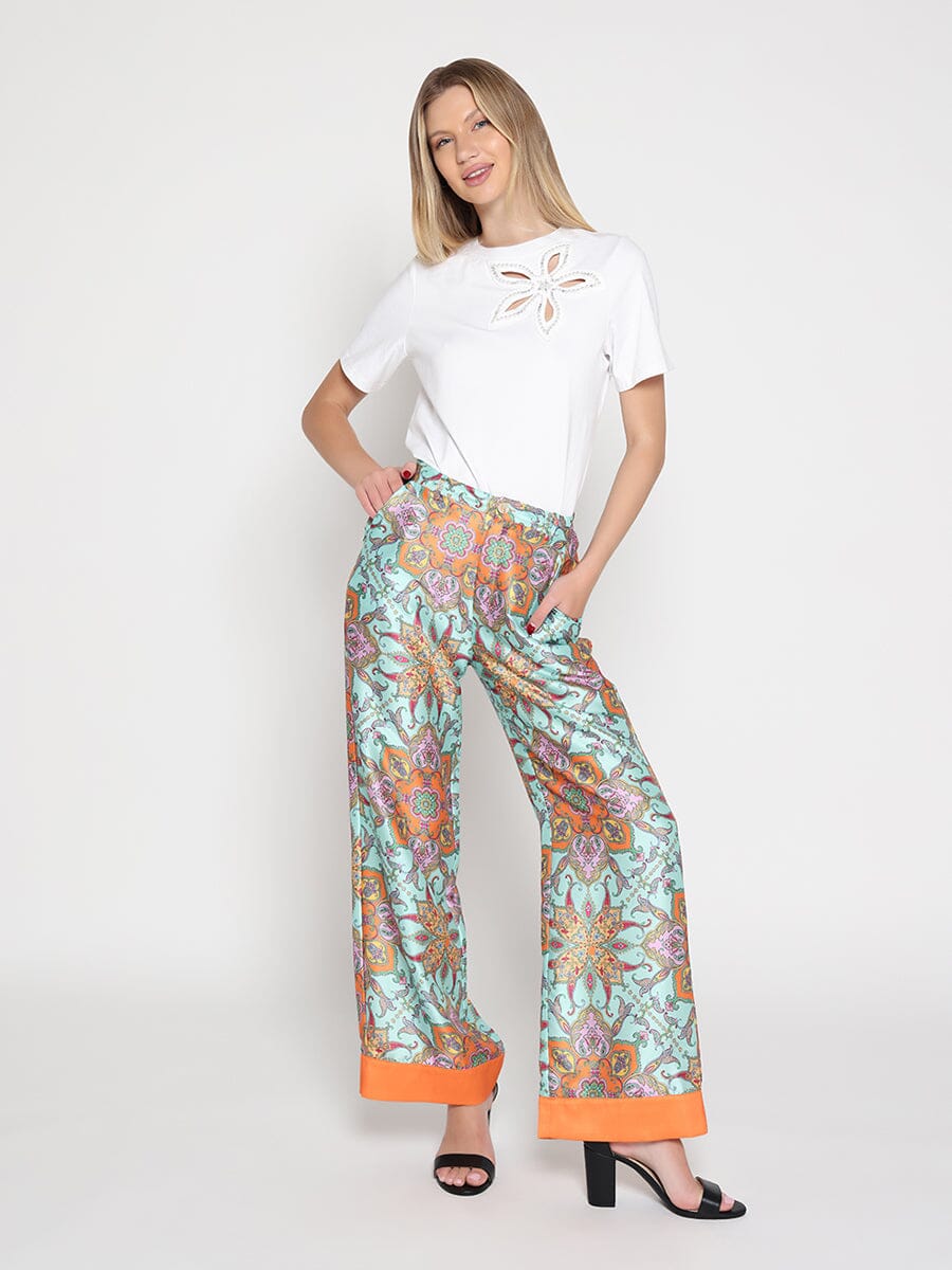 Flower cut out Solid Color T-Shirt - Glamourous Grace