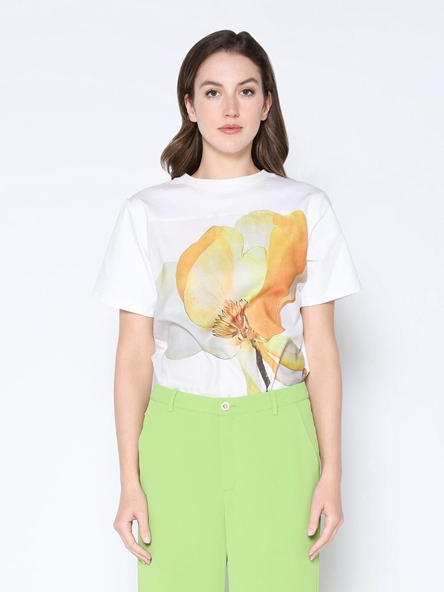 Flower Print Design T-Shirt - Glamourous Grace