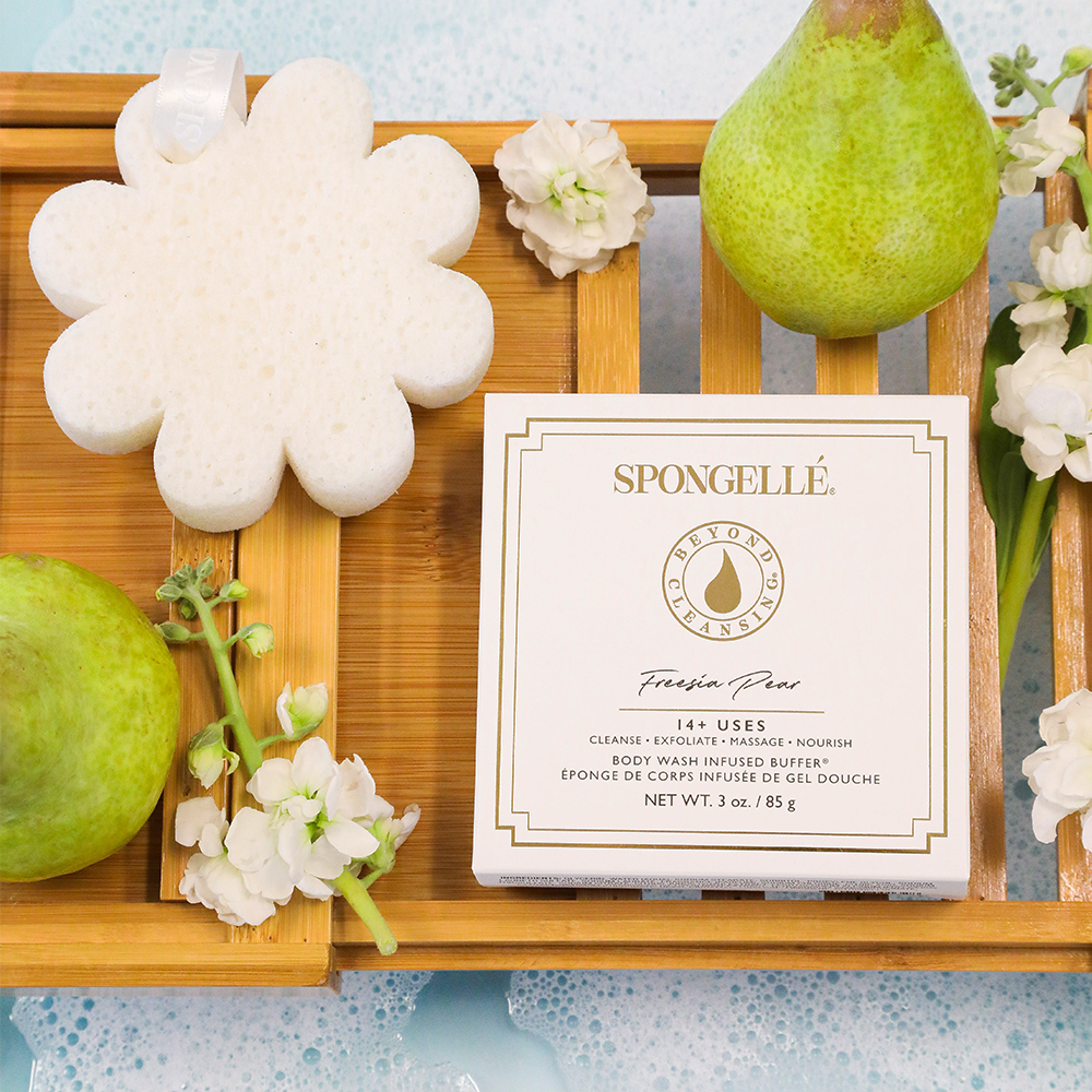 Freesia Pear | Vegan-Friendly Boxed Flower - Glamourous Grace
