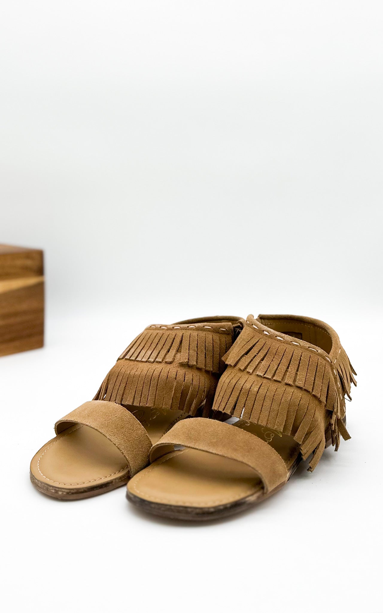Fringe Star Sandal in Tan - Glamourous Grace