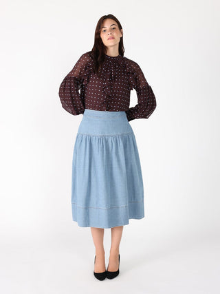 Front ruffle detailed balloon sleeve dot print