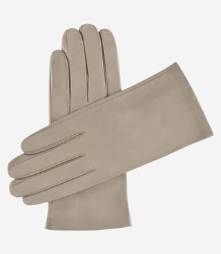 Sofia (cashew) - Italian lambskin leather gloves with silk lining - Glamourous Grace