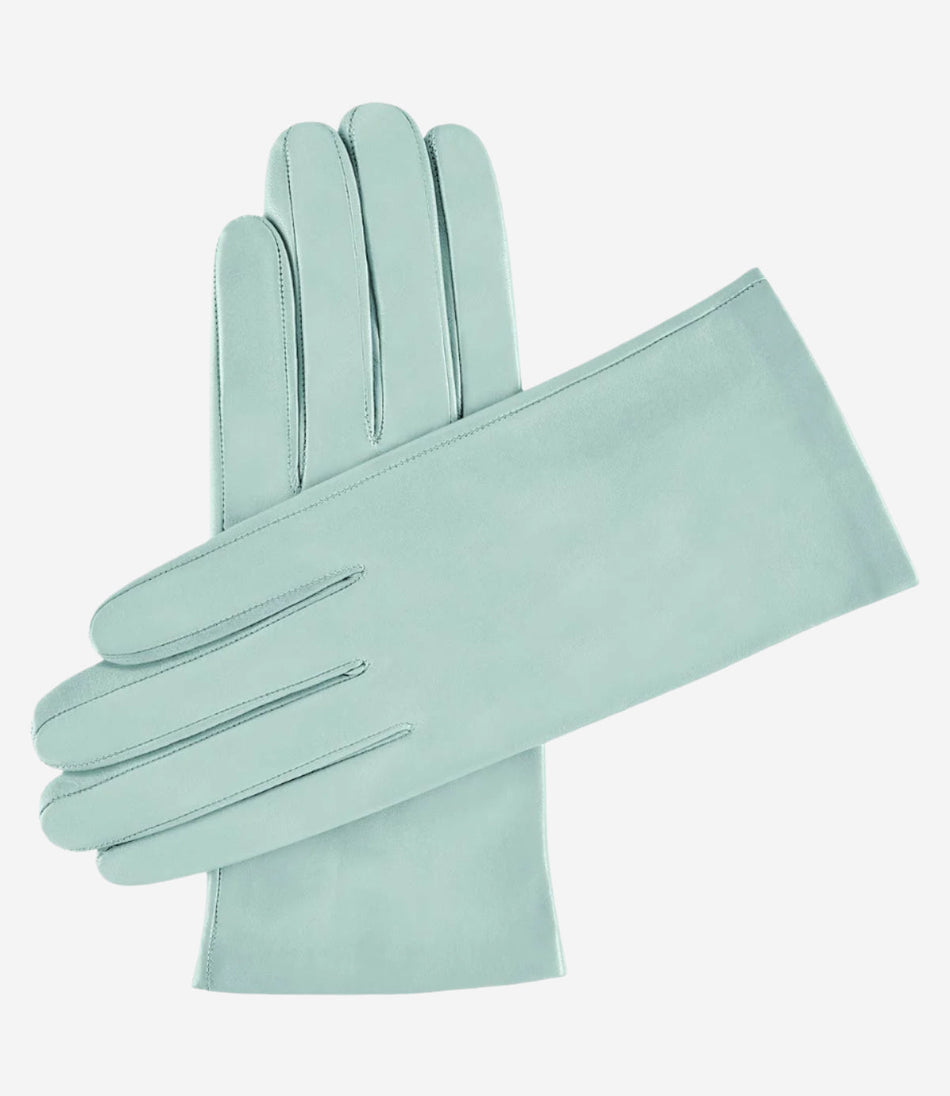 Sofia (sky) - Italian lambskin leather gloves with silk lining - Glamourous Grace