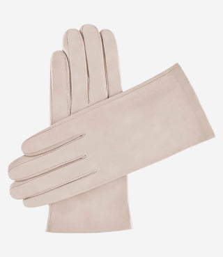 Sofia (sand) - Italian lambskin leather gloves with silk lining - Glamourous Grace