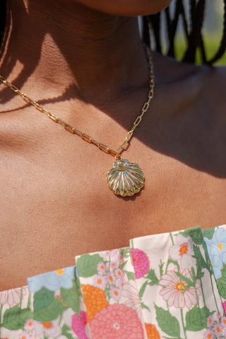 Gold Dune Charm Necklace - 18k Gold Plated - Jess Fay Collection - Glamourous Grace