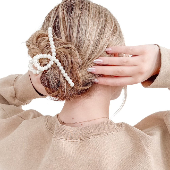 Kayla Pearl Hair Clip - Glamourous Grace