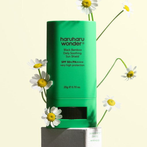 [haruharu wonder] Black Bamboo Daily Soothing Sun Shield SPF 50+ 20g - Glamourous Grace