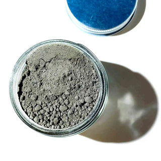 Hawaiian Sea Salt, Australian Black Clay & Black Tea Facial Clay Mask with Australian black clay + Vitamin C + Aloe vera