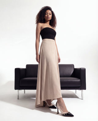 The Bella Vita Studded Beige & Black Leather Pump Women Shoe - Glamourous Grace LLC
