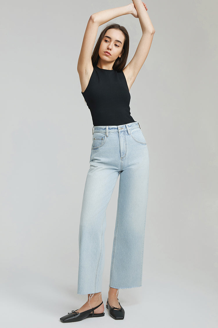 Moon Curve Raw Hem Crop Jeans HJ129 - Glamourous Grace